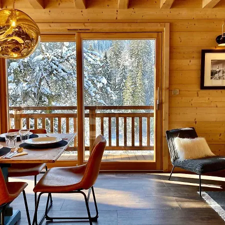 Gouter- Great Location With Jacuzzi Nyaraló Morzine